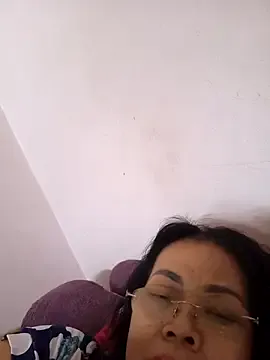 Hotestlove on StripChat