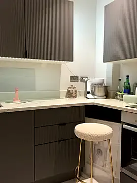 Freechat HotLdyllic on StripChat