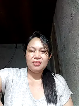 hotpinay_45 on StripChat