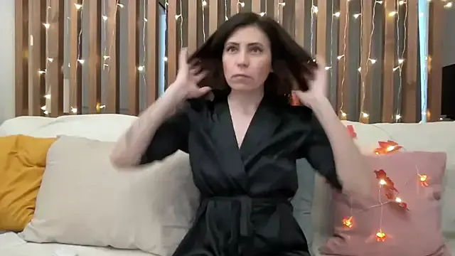 HotyWinter on StripChat