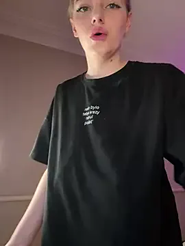 HugeBoobsAlice — FUCK PUSSY CLOSE UP