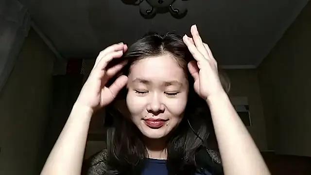 Freechat HuldaKye on StripChat