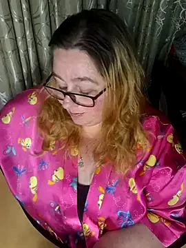 Freechat Iceprincess2bad4u on StripChat