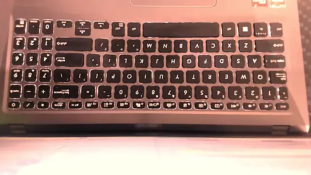 indianfoxy01 on StripChat