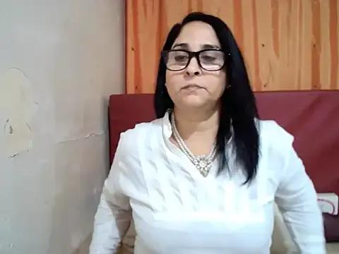 Indiankushy — its my birthday week , so show me love