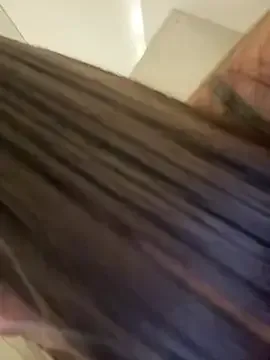 Freechat Isabella21_ on StripChat