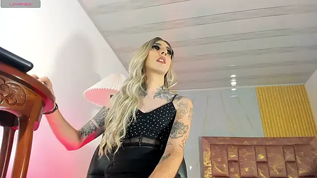 Freechat Isabella_Haddad on StripChat