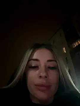 IsabellaEtthan on StripChat