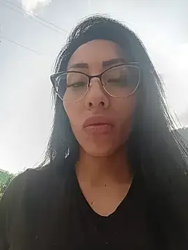 Isabellitasexi38 on StripChat