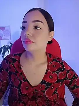 StripChat JennLeMoka is Freechat JennLeMoka — Nipple clamps+analplug+Lush 5mn control