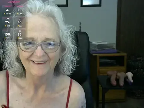 JoleneDelacroix on StripChat