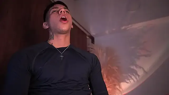 Josep_Davies on StripChat