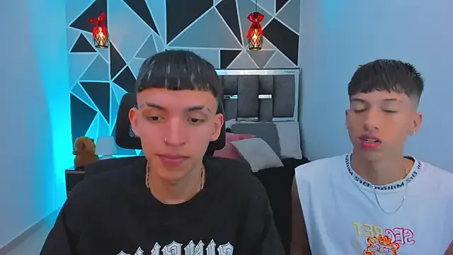 Juan_Nd_Steven — spanking ass steven x15