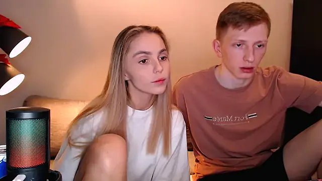 juliaanddima on StripChat