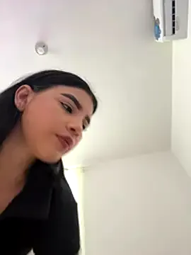 Julietalcl on StripChat