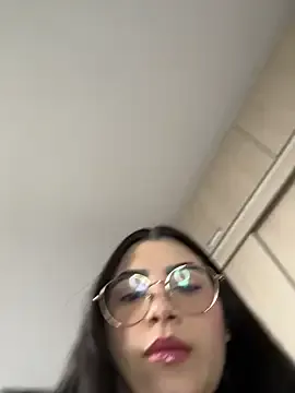 Julietalcl on StripChat