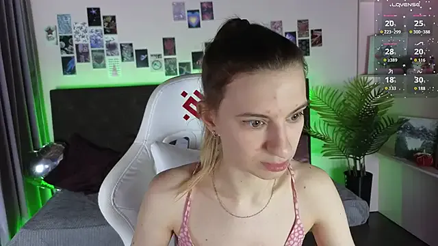 kaleriyaa_ — twine in panties