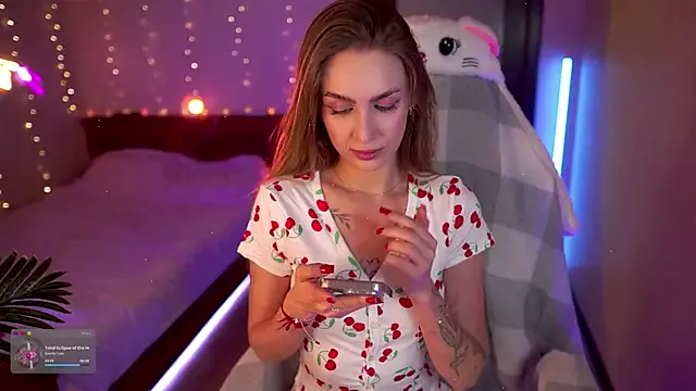 Kamila_icee on StripChat