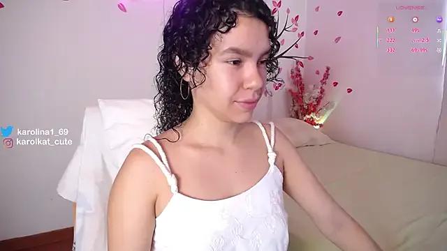 Karolina_1 — MAKE MY HAIRY PUSSY WET