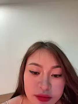 Keira_Keira on StripChat