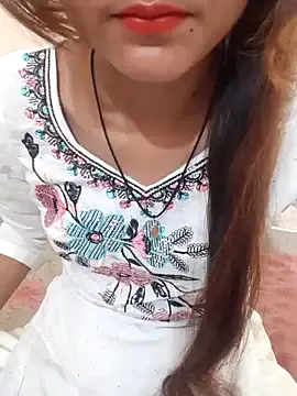 Khushi_rani on StripChat