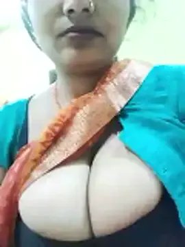 kiara-simmi — Private on StripChat