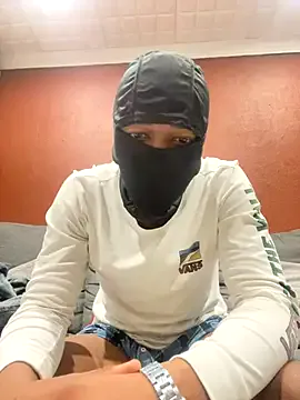 Freechat kingjozi121 on StripChat