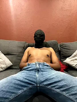 Freechat kingjozi121 on StripChat