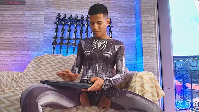 KingStark_ on StripChat