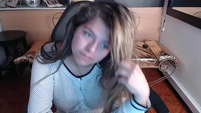 Kitten_Cam on StripChat 