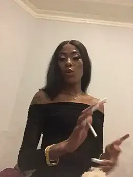 Freechat Kylie_Hairy_Bbc on StripChat