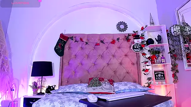 Freechat LadyAvalon on StripChat