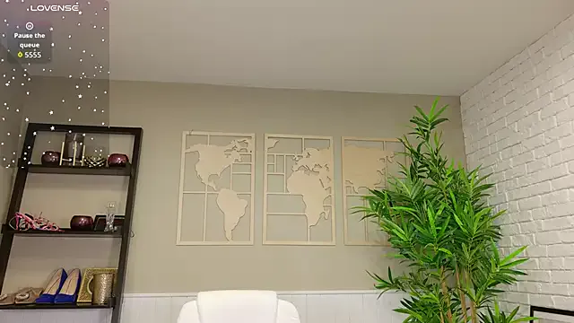 Freechat LadyLeea on StripChat