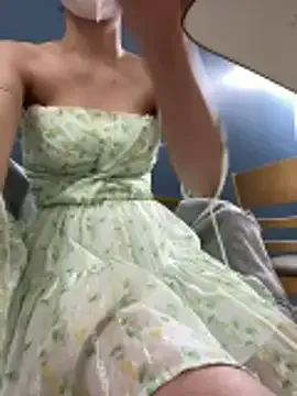 Lami_Mi on StripChat