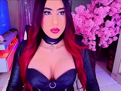 Freechat latexgoddes on StripChat