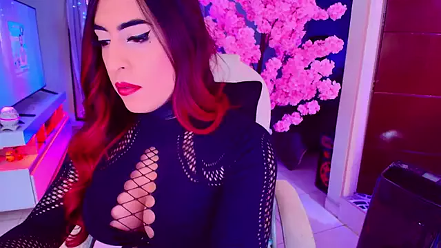 Freechat latexgoddes on StripChat