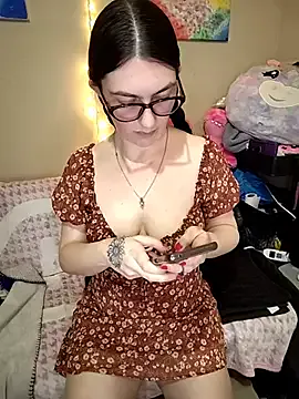 StripChat LaylaLucis is Freechat LaylaLucis — Dildo, Vibe with 5 min toy control