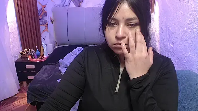 lehia_285 on StripChat