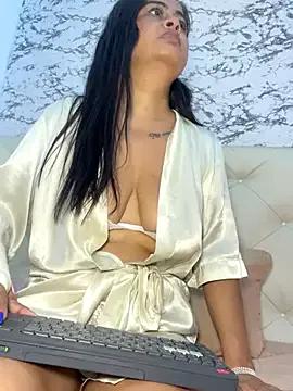 Lili__taylor on StripChat 