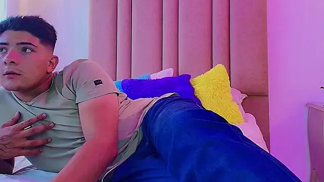 lilith_and_draven_nom on StripChat 