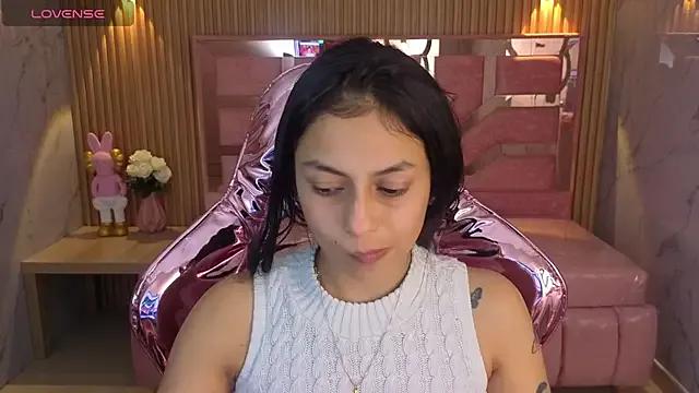 Freechat lilith_petit_sub on StripChat