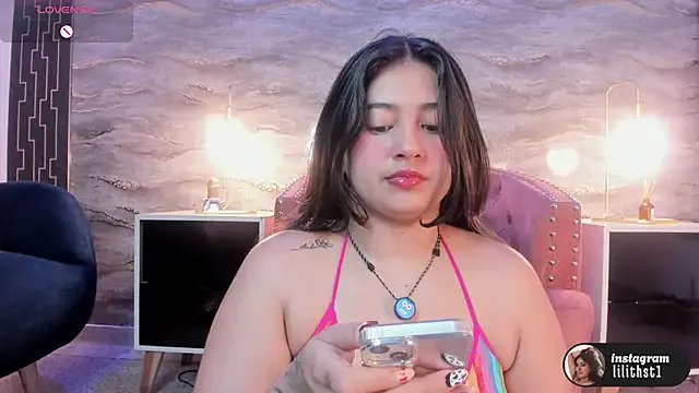 lilithst_ on StripChat