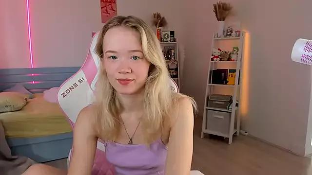 Lily_Young on StripChat 