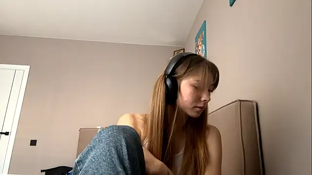 LindyUnderkoffler on StripChat