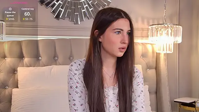 Freechat LisaDeviss on StripChat