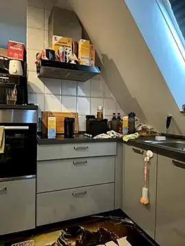 LittleChaosQueen on StripChat 