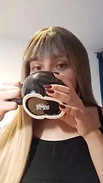 littlevalerie on StripChat