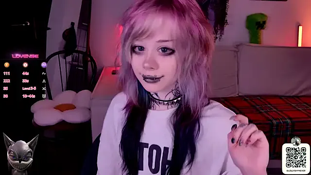 Freechat Lollyshy on StripChat