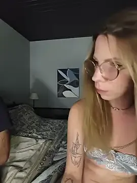 Group Lorna_h on StripChat