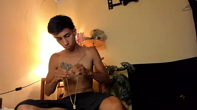 lucian_davii on StripChat